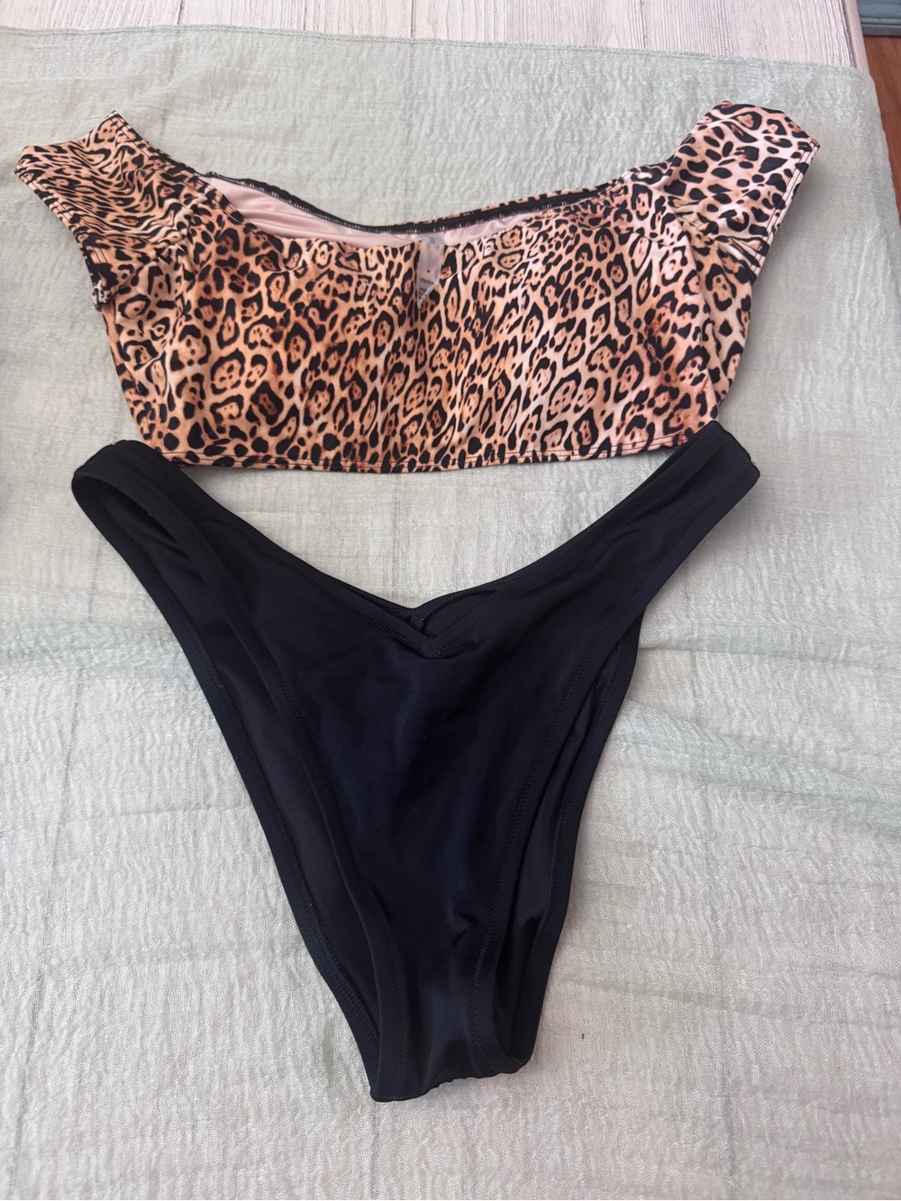 Victoria's Secret Leopard-Print Bikini Set in Black and Tan